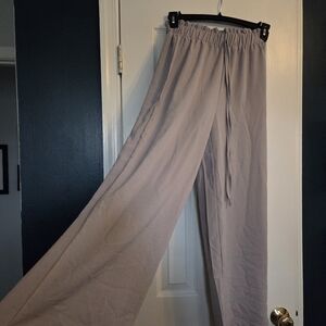 Gray Wide-Leg  Pants